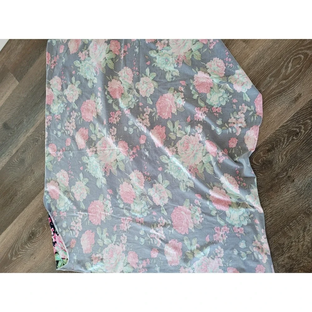 N/A vibrant floral
